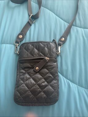 Quilted Black Crossbody Phone Pouch - Lightweight Everyday Crossbody